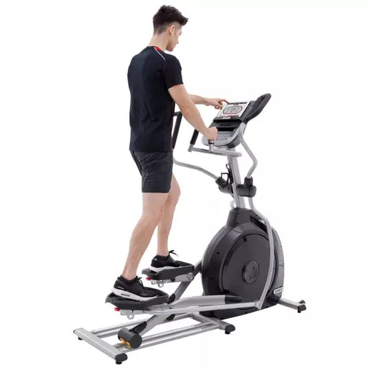 Spirit Fitness XE295 Elliptical
